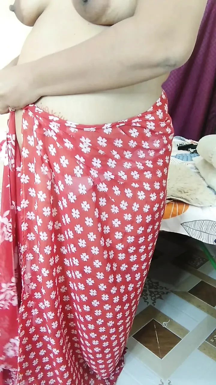 Bhabhi is waiting bebe come fast and fuck me