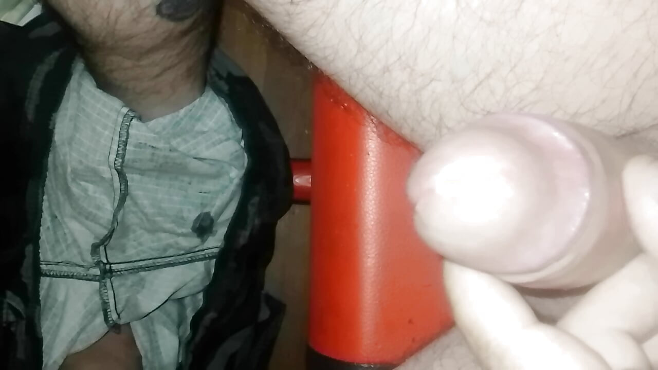 Small cumshot