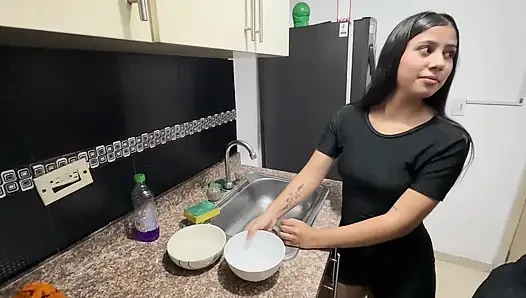 Homemade sex with my 18-year-old stepsister in the kitchen