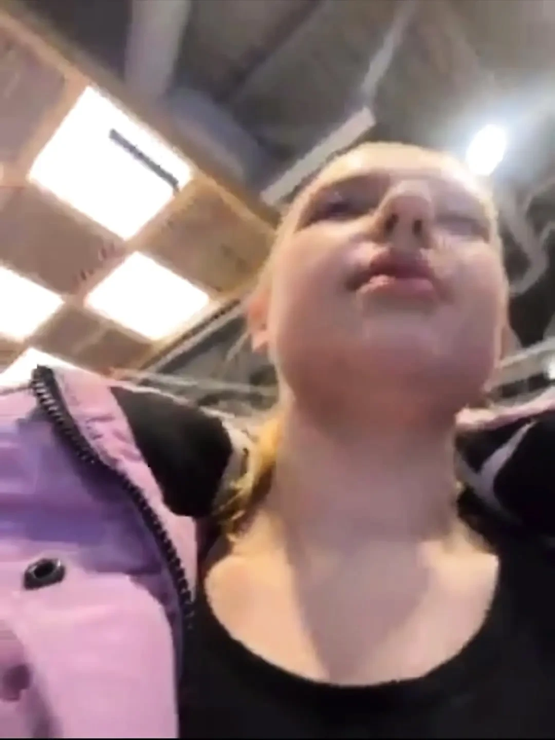Young girl Fucking in the public