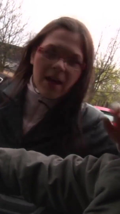 "Maybelles orgasmus im Bumsbus" से शानदार पल