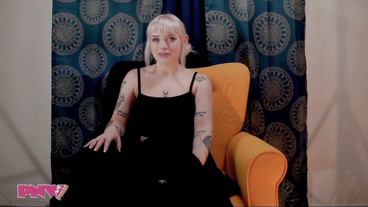 Интервью С Naomi Nash Плюс Соло-игра