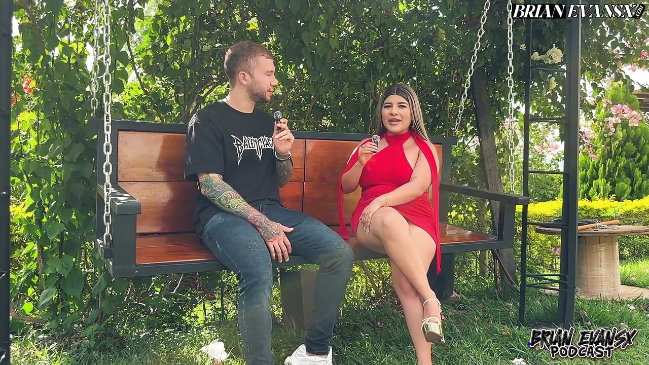 Blonde Colombian Naty Delgado has a podcast that ends with outdoor sex - Brian Evansx