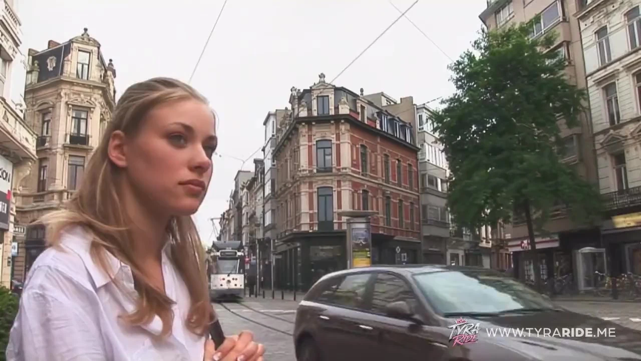 Yakın çekim dildo sokma ve buharlı yetişkin karşılaşmaları