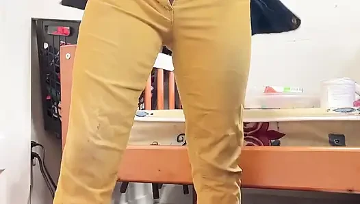 Hana Pinkelt, Weil Sie Es Nicht Ertragen Kann