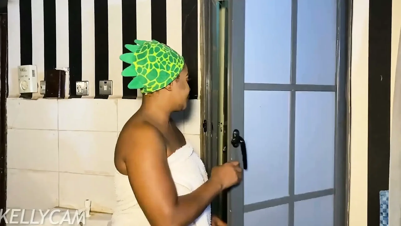 She Is Horny at All Time to Make Honey