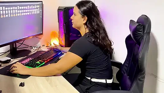 Wife Cheating on Husband at Work with Boss