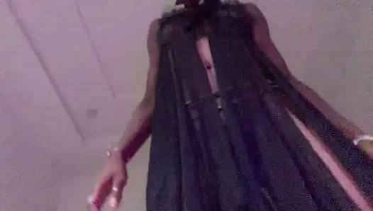 Ağır çekim zenci genç seksi dans ıslak amcık yakın çekim