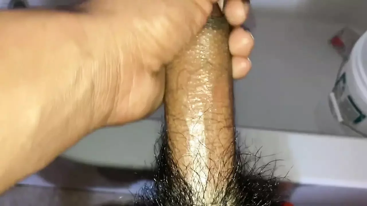 Wanita cantik berumur 18 tahun dikongkek dalam pantat