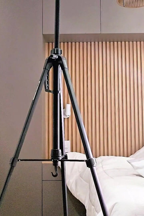 Coloco Lingerie Sexy E Transo Com Meu Cunhado Enquanto Ele Filma a Filmagem.