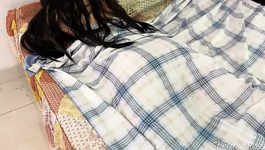 I enter my stepsister's room and I see her naked, she turns me on so much that I come in her ass.