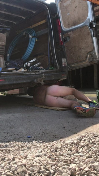 Carrinha de reparação de nudez