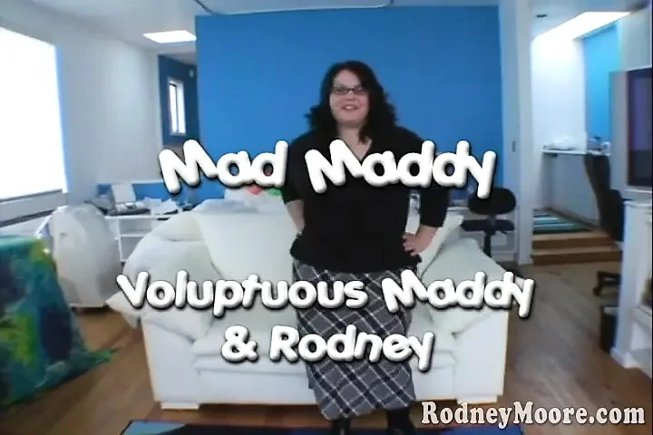 Maddy pretty plumper light s&m sub rimming