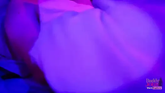 Baba yatmadan önce sikişmek istiyor! Kadınlar için porno!