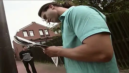 Ketuk pintu Anda akan melihat bahwa dia akan membuat Anda bercinta