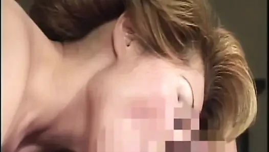 P128G07 sore yang cabul sama pendeta kepala kuil dan istri kedua yang seksi!