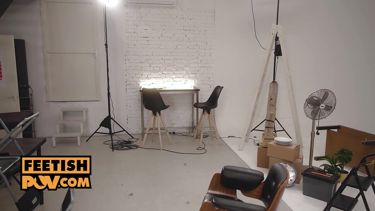 POV - Обичащата сперма блондинка Шалина Дивайн поглъща и търка хуя ти