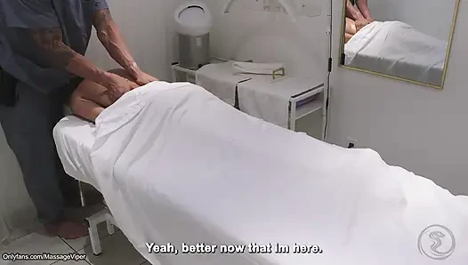 Echter masseurin wird von fitte blonde klientin gelutscht und gefickt