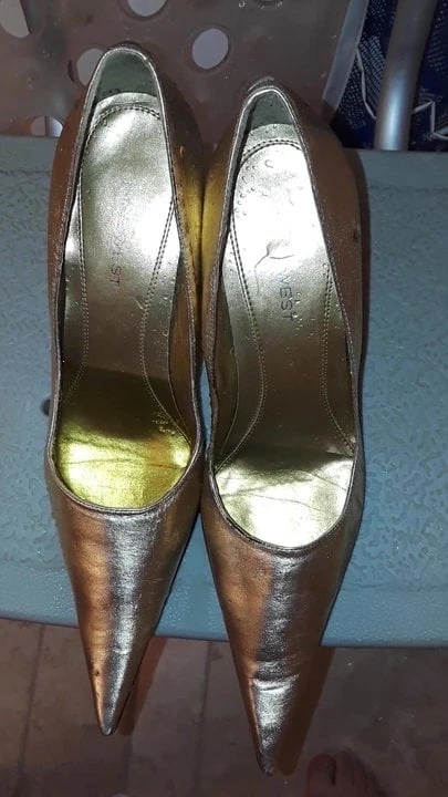 Gold heels pissed requested