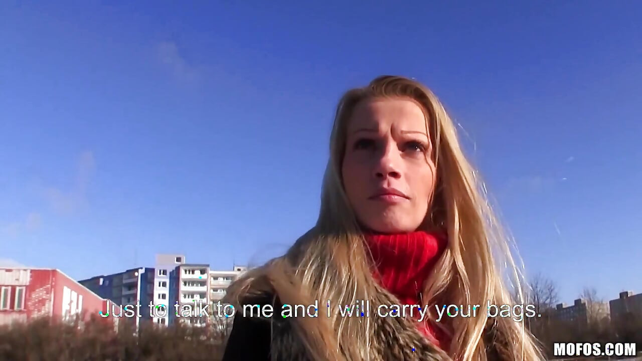 Public Pickups - Big Tits Blonde Lucie Gives POV Blowjob in Car