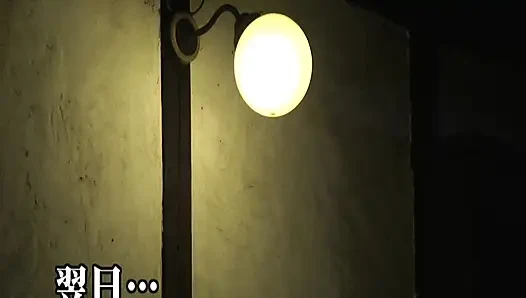 A063G05 During her husband's business trip, she thrusts her into her mother who is sweating with a vibrator and has SEX!