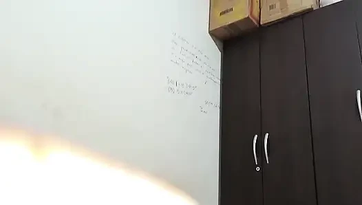 Onu odada yakaladım ne kadar lezzetli