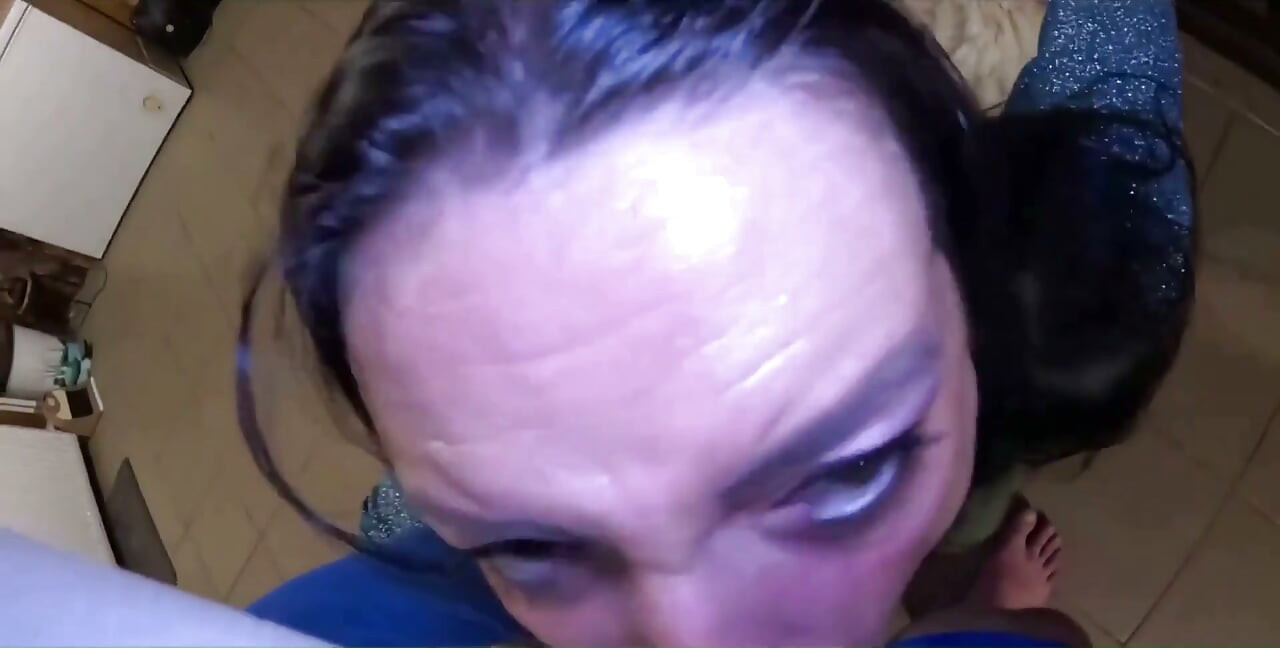 Shiny Leggings Cameltoe Dance, Deepthroat and Cum on My Pussy