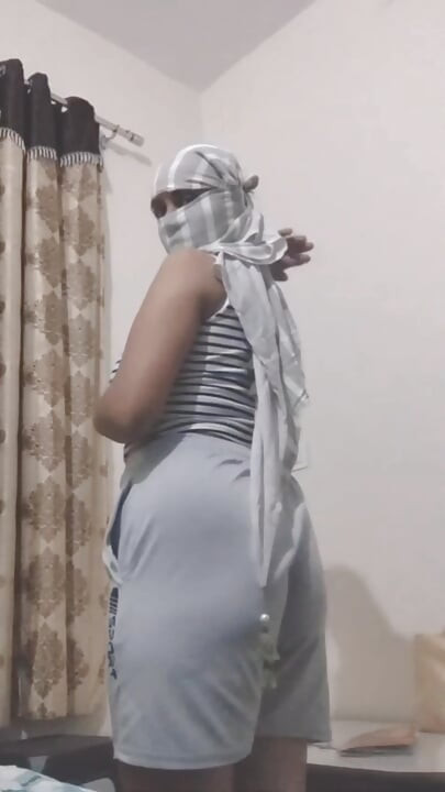 Z jej cipki wypłynęła woda, desi sexy video sex video.