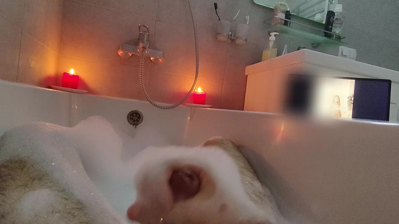 Under the Foam - Homemade Bathroom Solo