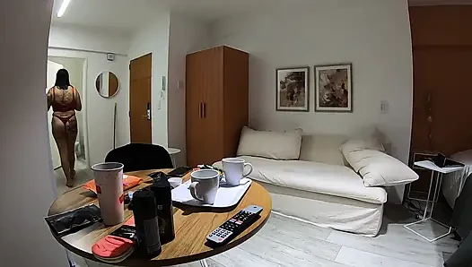 Madura Argentina Tiene Sexo Con Un Colombiano En Su Primer Video Porno