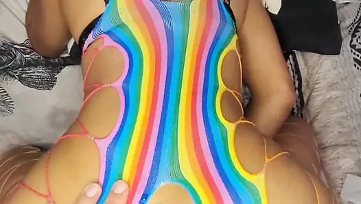 Bu sevimli Asyalı sürtük için ilk anal.