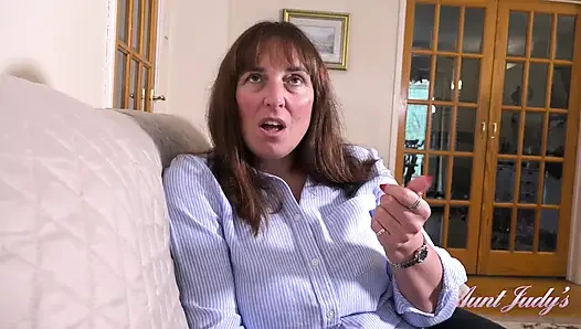 Bibitjudys - ruby cattrall si ibu kos yang super semok lagi asik nyepong kontolmu