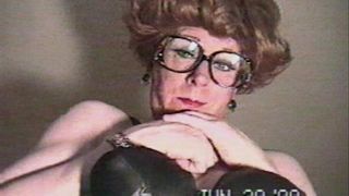 Joanne Slam - Transsexuelle rousse