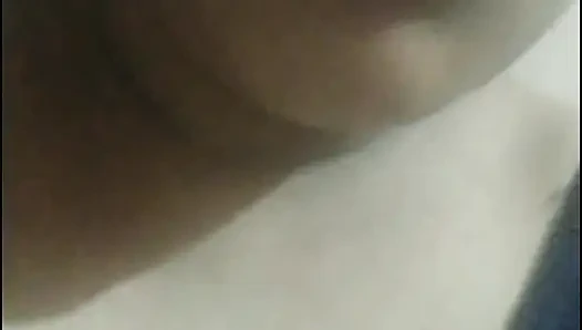 Desi bhabhi ji bani desi randi hui chut me khujli chaiyye chudai  ke liye taggda land