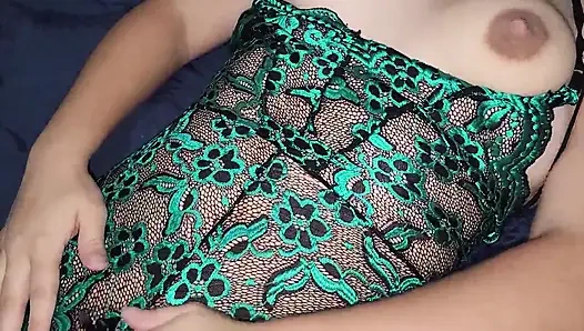 XXX Virgin Sister-in-law Lets Herself Be Fucked Before Her Boyfriend Arrives