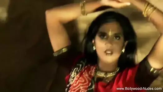 Indian Lady Reenacts The Most Powerful And Relaxing Ritual