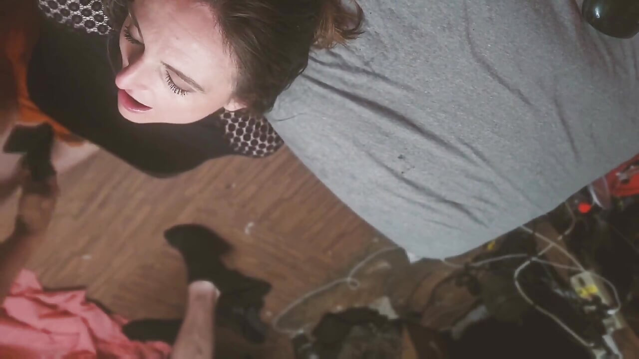 Fuck My Mouth, Both of You. MMF Wife Sharing