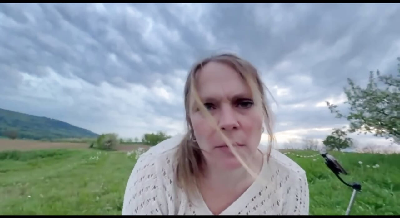 German mother Saskialove no money from the office now has to be fucked properly
