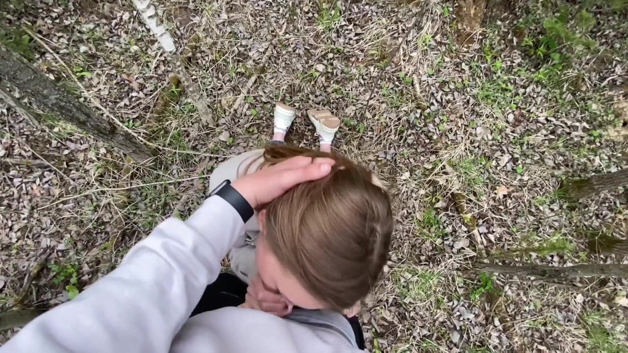 Public blowjob in the forest 2