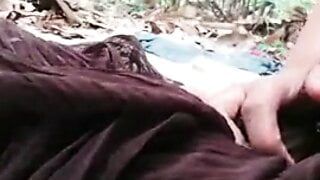 Dehati pussy hard fucking in forest