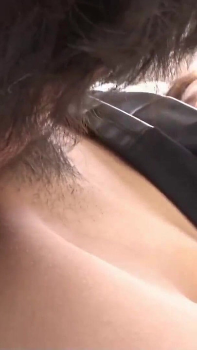 Must-share moment z "JAPONSKÁ KOČKA ROZTÁHNE NOHY PRO PRSTĚNÍ CREAMPIE"