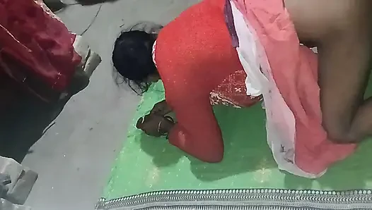 Desi Village Bhabhi Ko Doggy Style Mein Jamkar Choda – Tight Chut Faad Di Hindi Audio