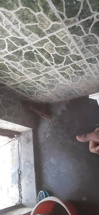 Svakodnevna rutina Deafmaster uzima svu zabavu radeći drkanje