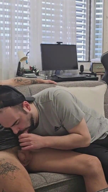 Epski trenutak iz filma "Straight Hot Guy iz teretane uvjeren"