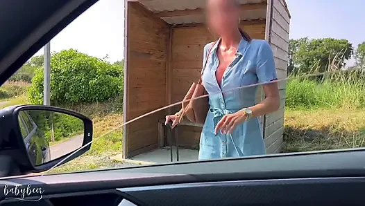 Büyük memeli bebek taksi - sert sikiş ve döl yutma