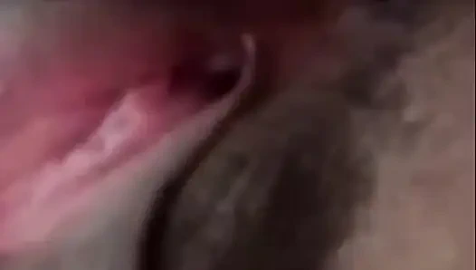 Gadis Asia Pamer Memek Tembam & Toket Besar