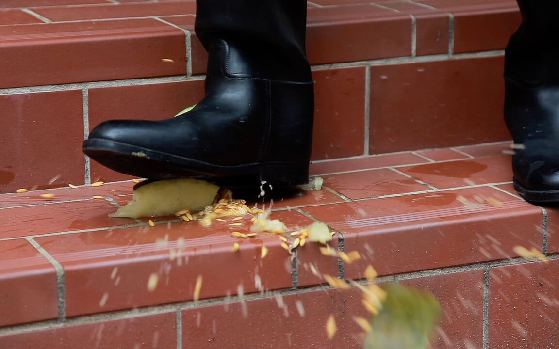 The Horny Rubber Gardener - Crushing Vegetables & Boot Care
