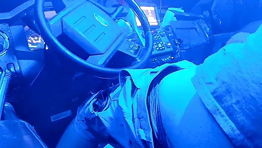 Blowjob in meinem lkw, sperma im mund