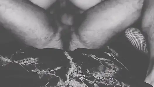 Ночное видение видео пары, занимающийся горячим сексом в постели в любительском видео