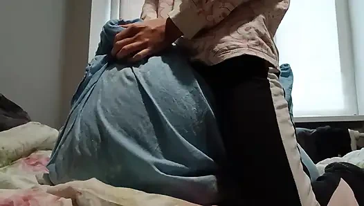 Super Skinny Girl Rubs Her Pussy on a Pillow and Cums Quickly so Her Parents Don't Catch Her